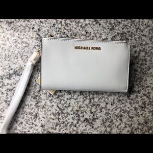 Michael Kors White wallet/wristlet